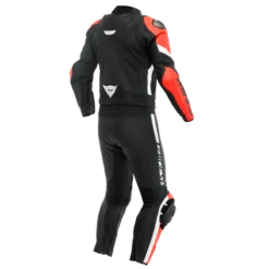 Dainese Avro 4 Leather 2Pcs Suit Black Matt Fluo Red White -Motorrijden avro 4 leather 2pcs 1