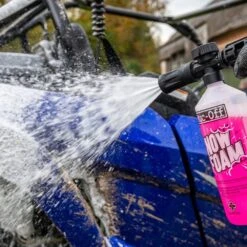 Muc-Off Snow Foam Motorreiniger 1L -Motorrijden muc off snow foam motorcycle cleaner 1 liter 3